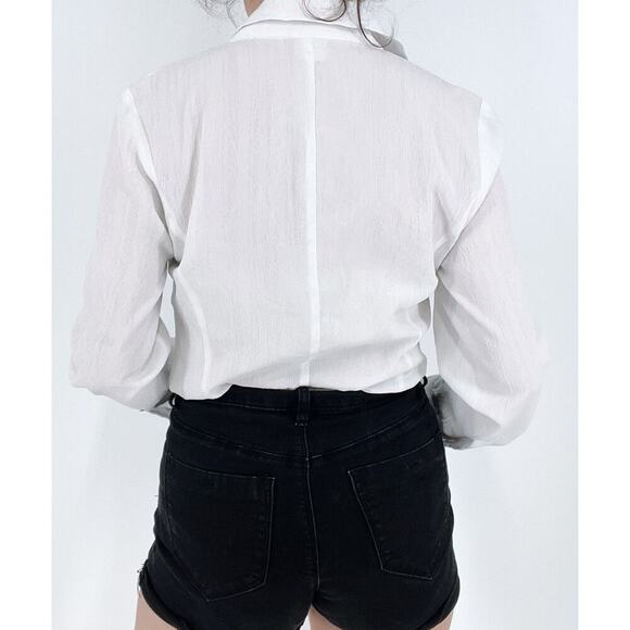 Textile Luxe White Crinkle Long Sleeve Button Down Top Size 38 (Small) - Picture 4 of 5